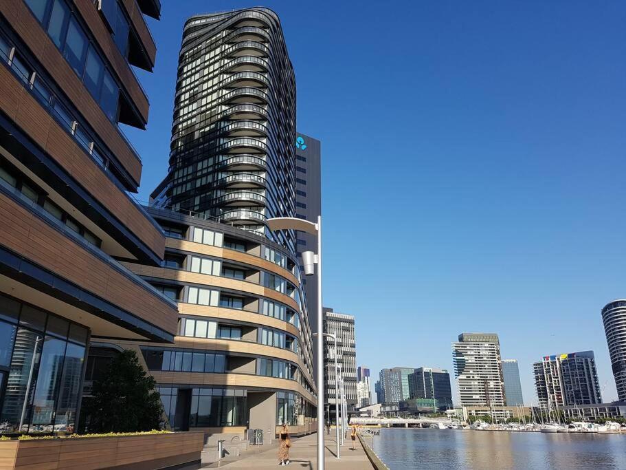 Melbourne Docklands Riverside Views Exterior foto